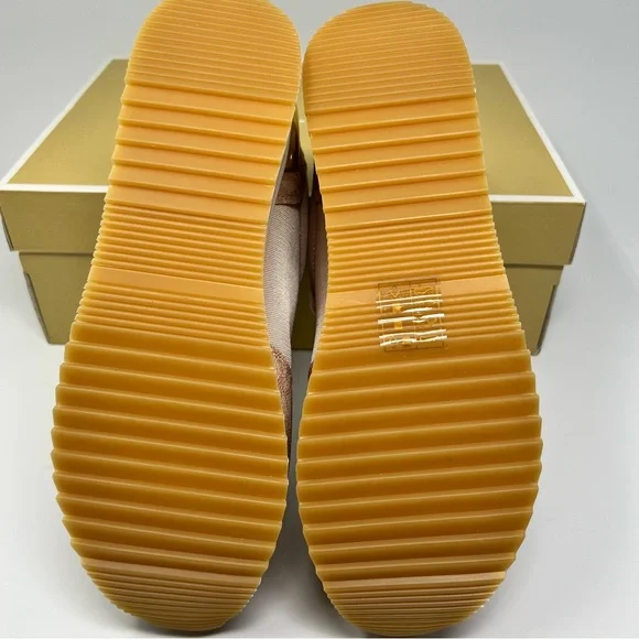 Michael Kors Monique Trainers
Size 7.5 - Picture 6 of 9